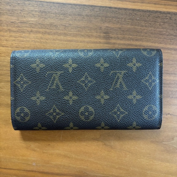 Louis Vuitton Monogram Porte Tresor International Wallet - Picture 3 of 17